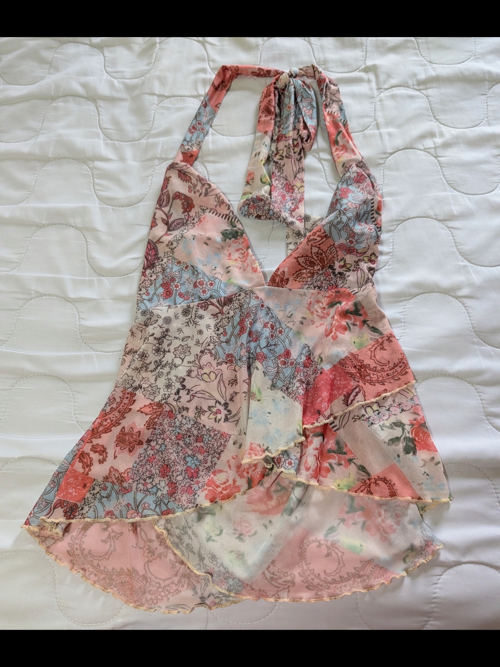 SHEIN Pink Floral Patchwork Halter Tank Top